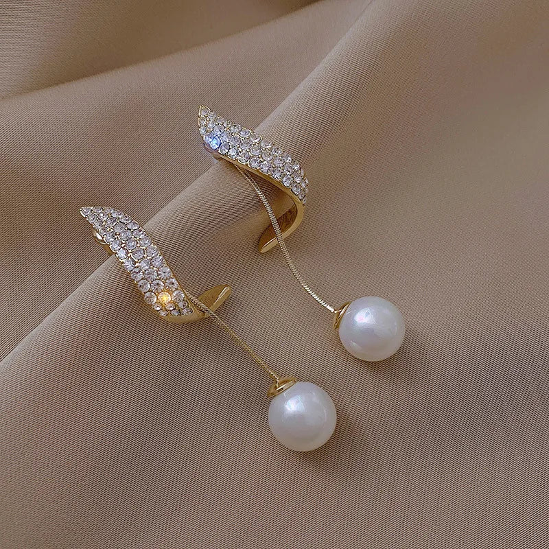 New Classic Elegant Imitation Pearl Dangle Earrings for Women Crystal Long Tassel Exquisite Drop Earring Wedding Jewelry