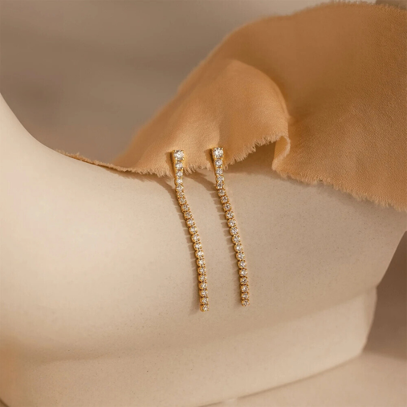 Boucles d'oreilles pendantes en zircone