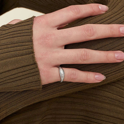 Textured Tail Ring