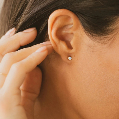 Boucles d'oreilles à tige avec pierre de naissance