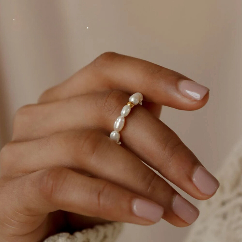 Bague avec perle 