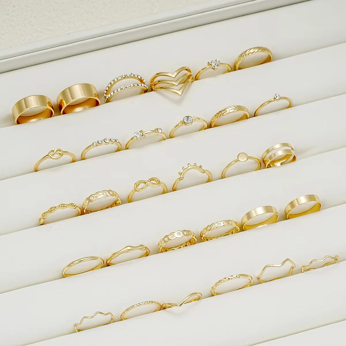 30Pcs Elegant Boho Gold Color Rings Set Vintage Design Rhinestone Geometric Finger Ring Trendy Minimalist Jewelry Gifts 2024