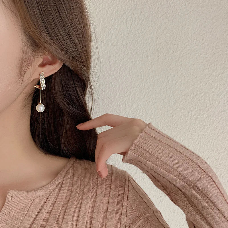 New Classic Elegant Imitation Pearl Dangle Earrings for Women Crystal Long Tassel Exquisite Drop Earring Wedding Jewelry